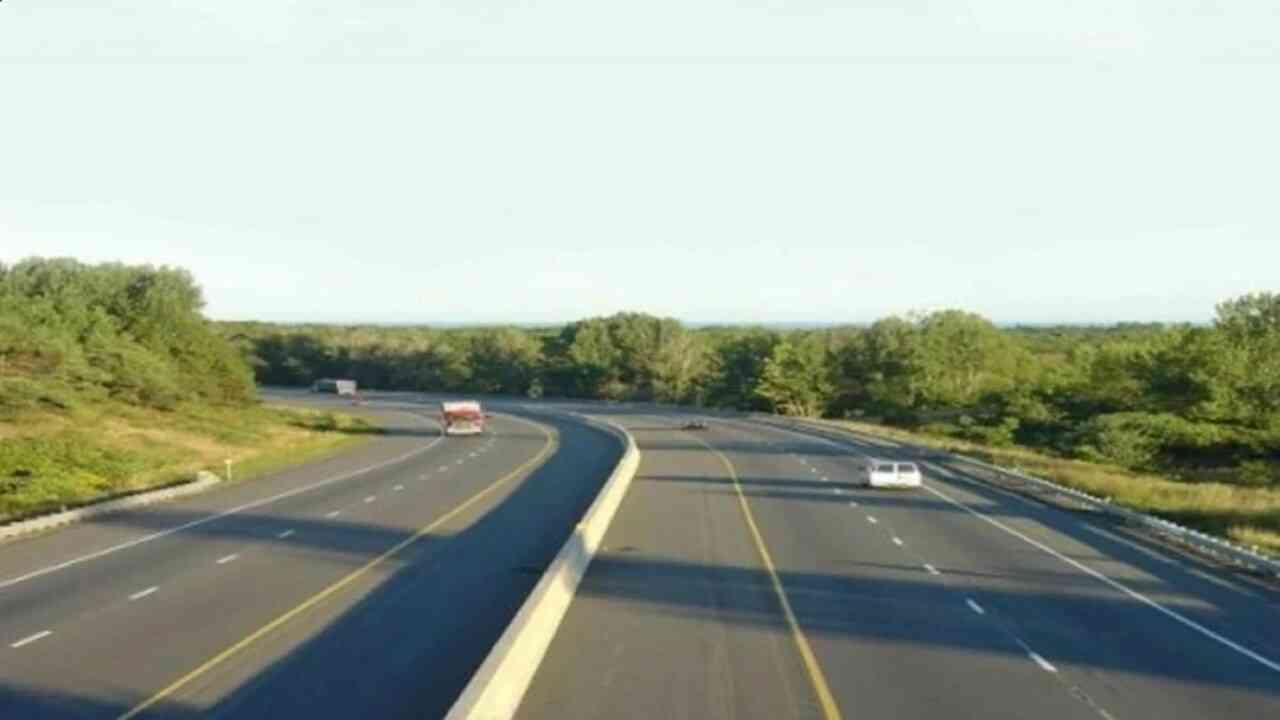 नितिन गडकरी का दावा '2024 तक उत्तर प्रदेश में होगा अमेरिका जैसा रोड इंफ्रा'- सड़कों के विकास से बदल जाएगी यूपी की तस्वीर?