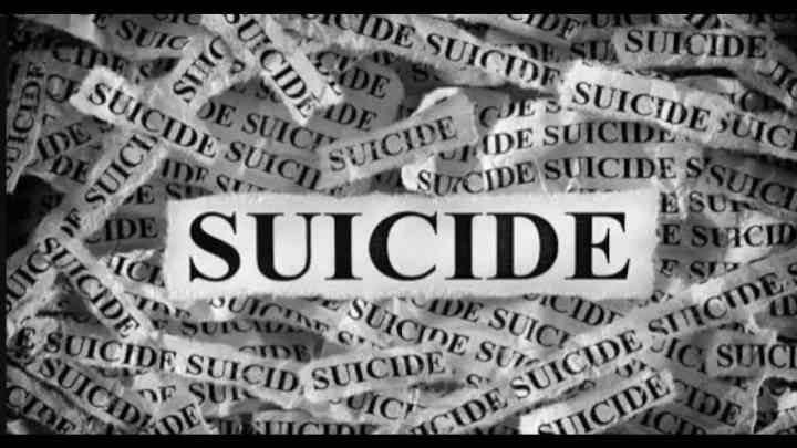 फीस जमा न होने पर परीक्षा देने से रोका, 9वीं की छात्रा ने लगा ली फांसी