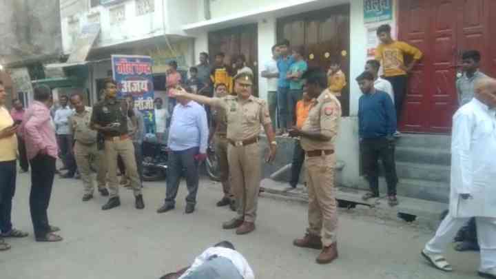 भैंस को लाठी मारने पर दो समुदायों के बीच खूनी झड़प, 6 घायल 22 गिरफ्तार