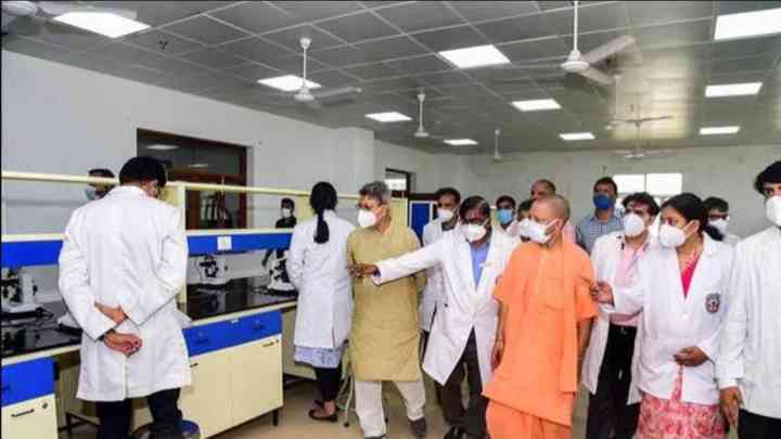 उत्तर प्रदेश को नए सत्र में एमबीबीएस की 1,300 नई सीटें और 13 मेडिकल कॉलेज मिलेंगे