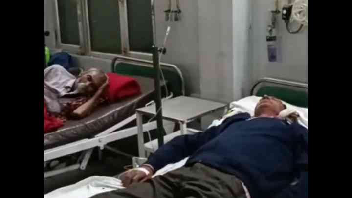 Spurious Liquor on Holi in UP: यूपी के अलीगढ़ में जहरीली शराब ने ली एक शख्स की जान, पांच अन्य अस्पताल में भर्ती