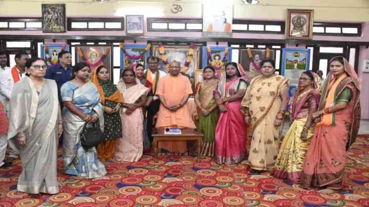 गोरखपुर में बना इतिहास, पहली बार भाजपा के टिकट पर मुस्लिम महिला बनी पार्षद