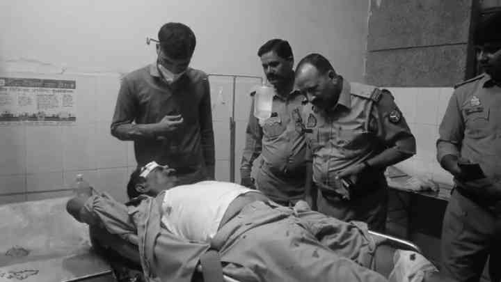 प्रतापगढ़: ड्यूटी पर जा रहा था हेड कांस्टेबल, तेज रफ्तार कार ने पीछे से मारी टक्कर, चालक फरार