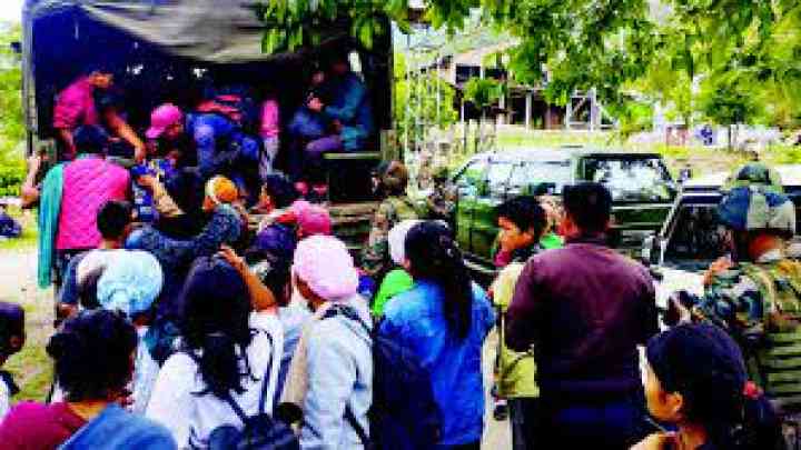 मणिपुर से और 36 छात्रों की हुई वापसी, अब तक यूपी के कुल 98 छात्रों को सरकार ला चुकी है वापस