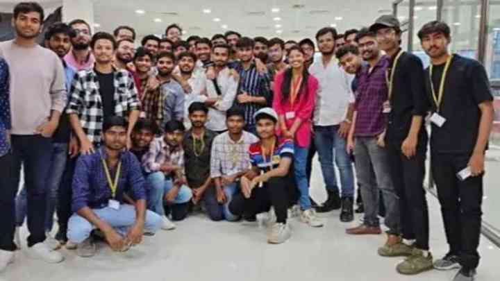 130 छात्रों की मणिपुर से अब तक हुई सकुशल वापसी, गुरुवार को और 32 बच्चे लौटे घर