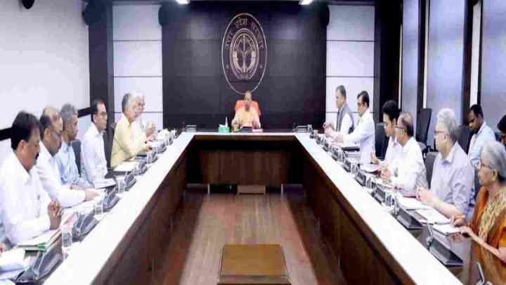 UP कैबिनेट बैठक में कुल 33 प्रस्ताव को मंजूरी, 29 जून को व्यापारी कल्याण दिवस मनाये जाने को मंजूरी