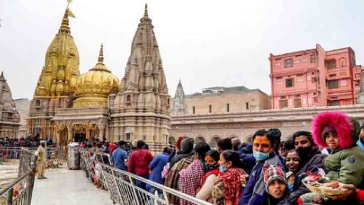 सावन के महीने में श्री काशी विश्वनाथ के दर्शन और आरती हुई महंगी, ये है नई रेट लिस्ट