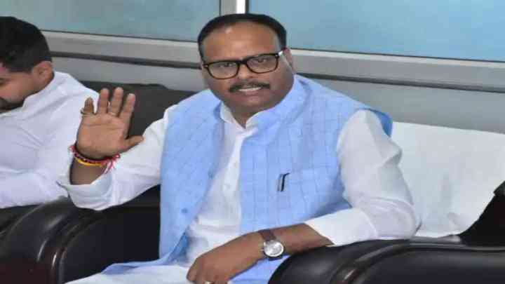 झांसी: डिप्टी सीएम ब्रजेश पाठक ने अखिलेश यादव पर बोला हमला, दिया ये बयान