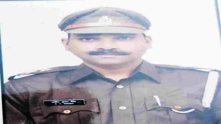 UP Crime News: लखनऊ में सनसनीखेज वारदात, बदमाशों ने पीएसी इंस्पेक्टर की गोली मारकर की हत्या