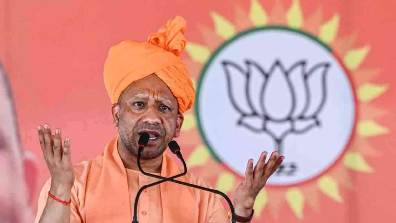 UP Lok Sabha Election 2024: राजस्थान से योगी का आह्वान, 'कांग्रेस को बना दीजिए इतिहास'