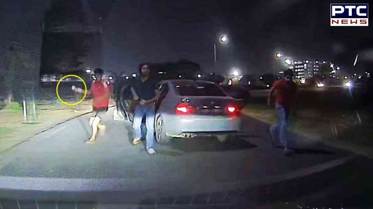 UP: रात 1 बजे ग्रेटर नोएडा में BMW ने परिवार का किया पीछा, कैमरे में कैद हुई रोड रेज की घटना