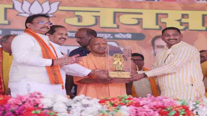 UP Lok Sabha Election 2024: चुनाव के समय कांग्रेस के लिए माई-बाप है जनता, बाद में पहचानते नहीं: सीएम योगी