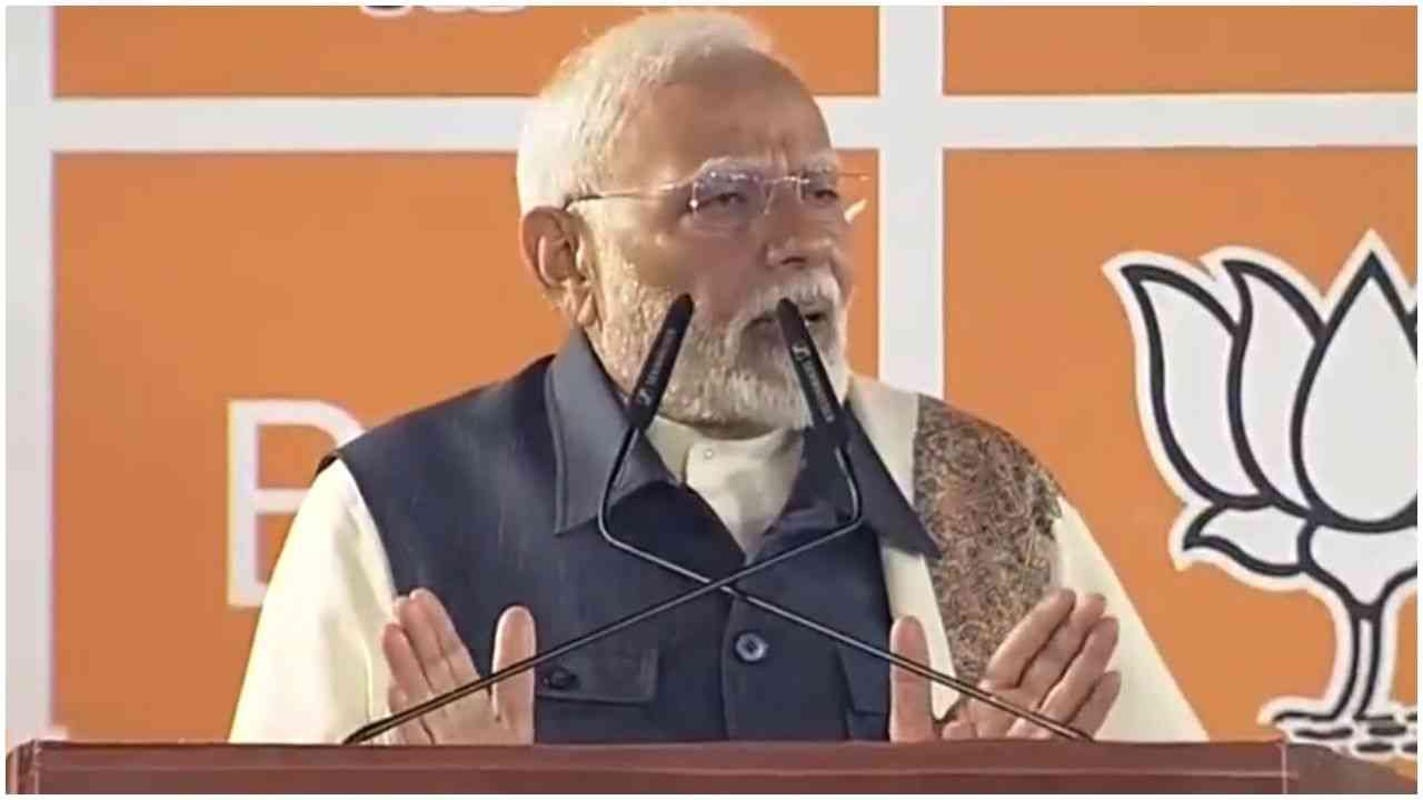 Maha Kumbh 2025: पीएम मोदी के आगमन पर फेस्टिव मूड में नजर आएगा पूरा महाकुम्भनगर और प्रयागराज