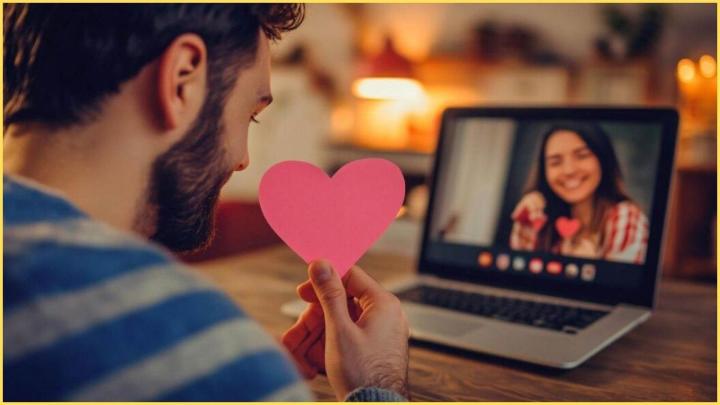 Lucknow: ऑनलाइन गेमिंग में लड़की से हुआ प्यार, शादी नहीं होने पर उठाया ये कदम!