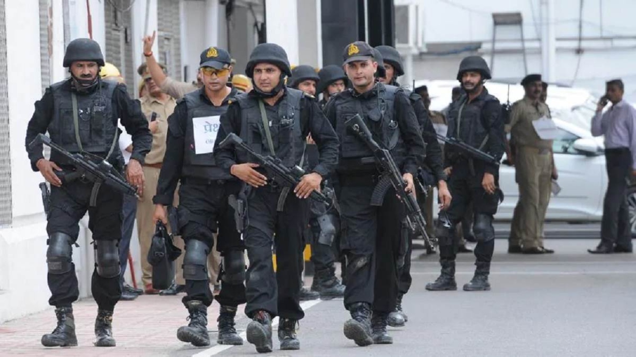 UP News: अत्याधुनिक हथियारों से लैस होगा उत्तर प्रदेश विशेष सुरक्षा बल