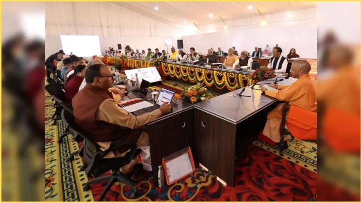 UP Cabinet Meeting: CM योगी के बड़े ऐलान; 3 जिलों में मेडिकल कॉलेज-युवाओं के लिए टैबलेट की घोषणा