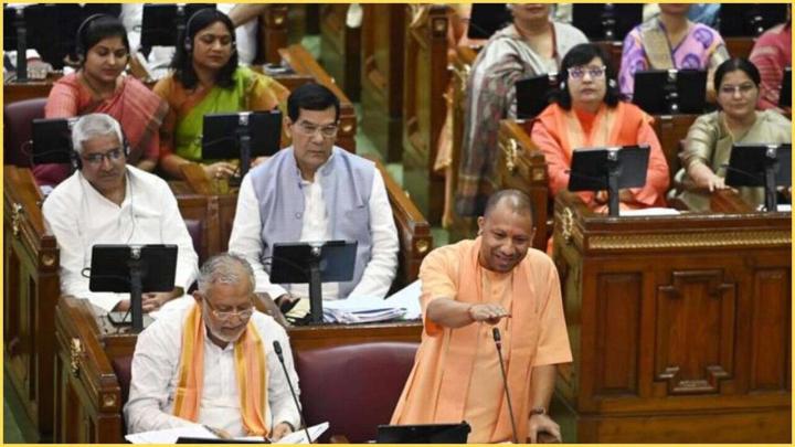 'केंद्र सरकार की योजनाओं को लागू करने में यूपी नंबर वन! कृषि क्षेत्र में बनाई विशेष पहचान'