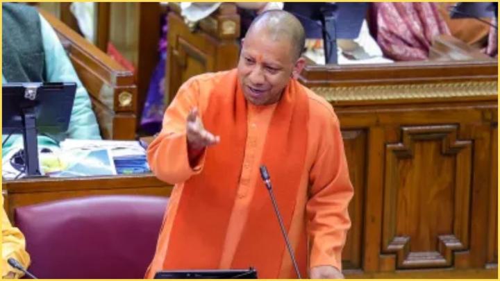 CM योगी का अखिलेश यादव पर हमला, बोले- 'सपा ने लोगों को बांटा, नहीं किया आत्मनिर्भर'