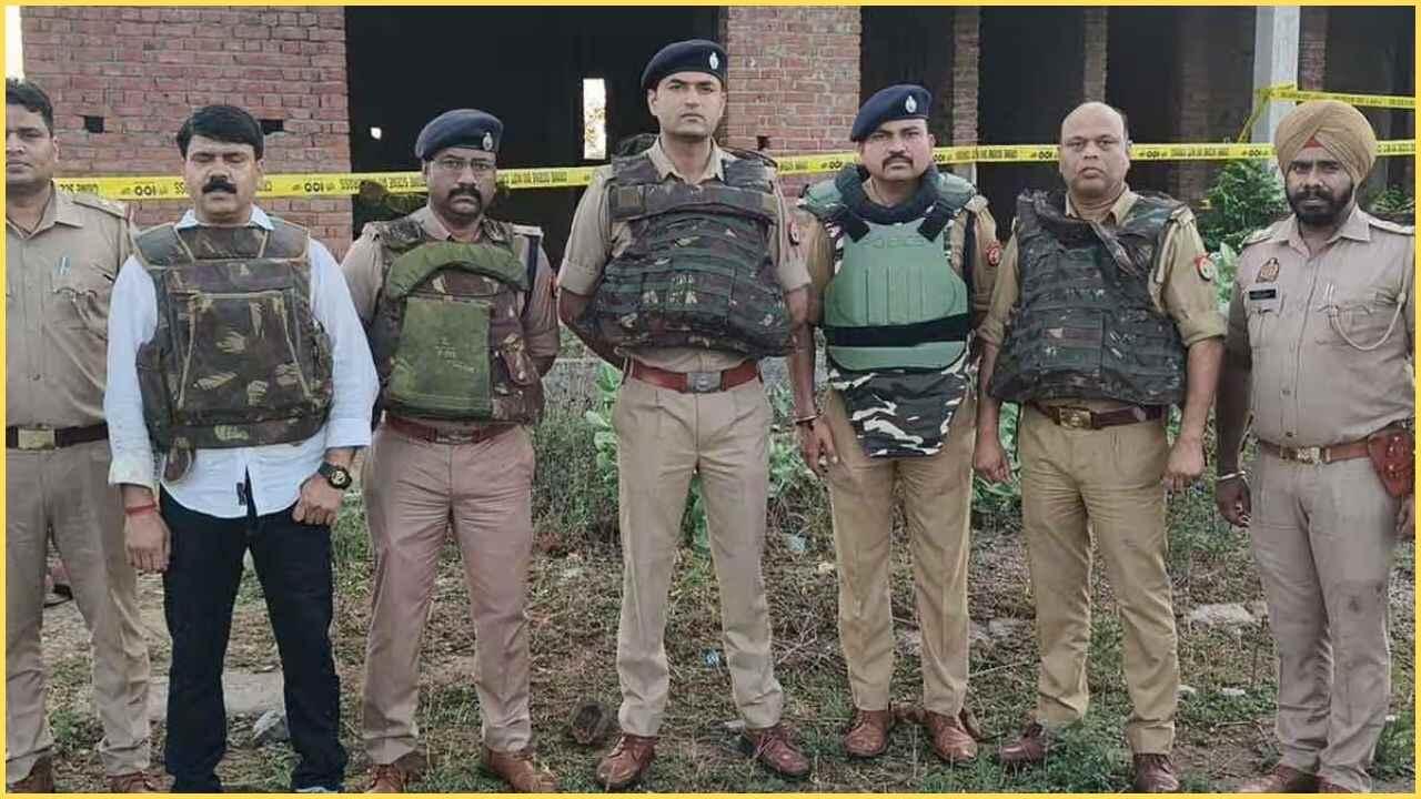 आगरा एनकाउंटर में ढेर हुआ शातिर बदमाश, 4 दिन पहले ज्वेलरी शोरुम मालिक को गोली मारकर की थी लूट