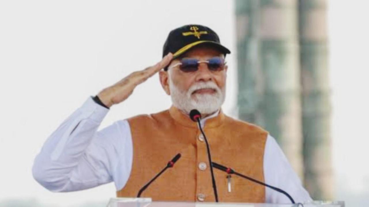 पाकिस्तान को सबक, सैनिकों को सलाम: पीएम मोदी का ऐतिहासिक दौरा