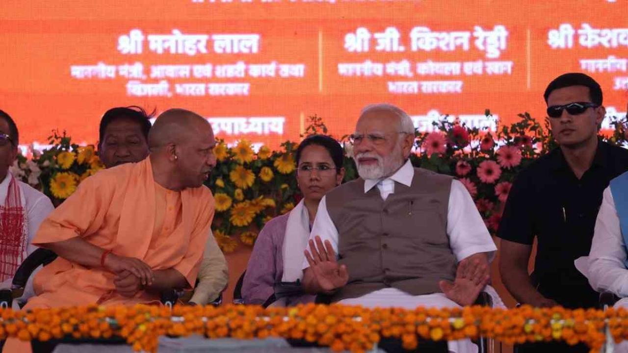 आतंक पर पीएम मोदी का करारा हमला, बोले दुश्मन कहीं भी हो "हौंक" दिया जाएगा