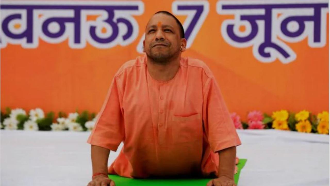 अंतरराष्ट्रीय योग दिवस: योगी सरकार 4000 स्थानों पर आयोजित कराएगी योगाभ्यास कार्यक्रम