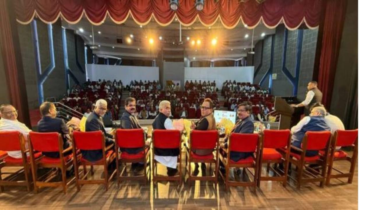 उत्तर प्रदेश इंटरनेशनल ट्रेड शो 2025 का बेंगलुरु रोड शो सम्पन्न