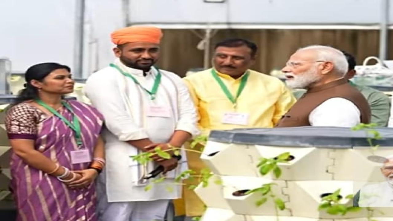PM मोदी ने लखनऊ की महिला से समझी खेती की बारीकी, बोले- आत्मनिर्भरता की बनी मिसाल