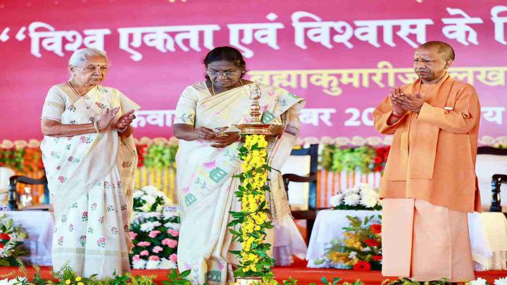 विश्वास वहीं टिकता है जहां मन शांत, विचार स्वस्थ और भावनाएं शुद्ध होती हैं: राष्ट्रपति