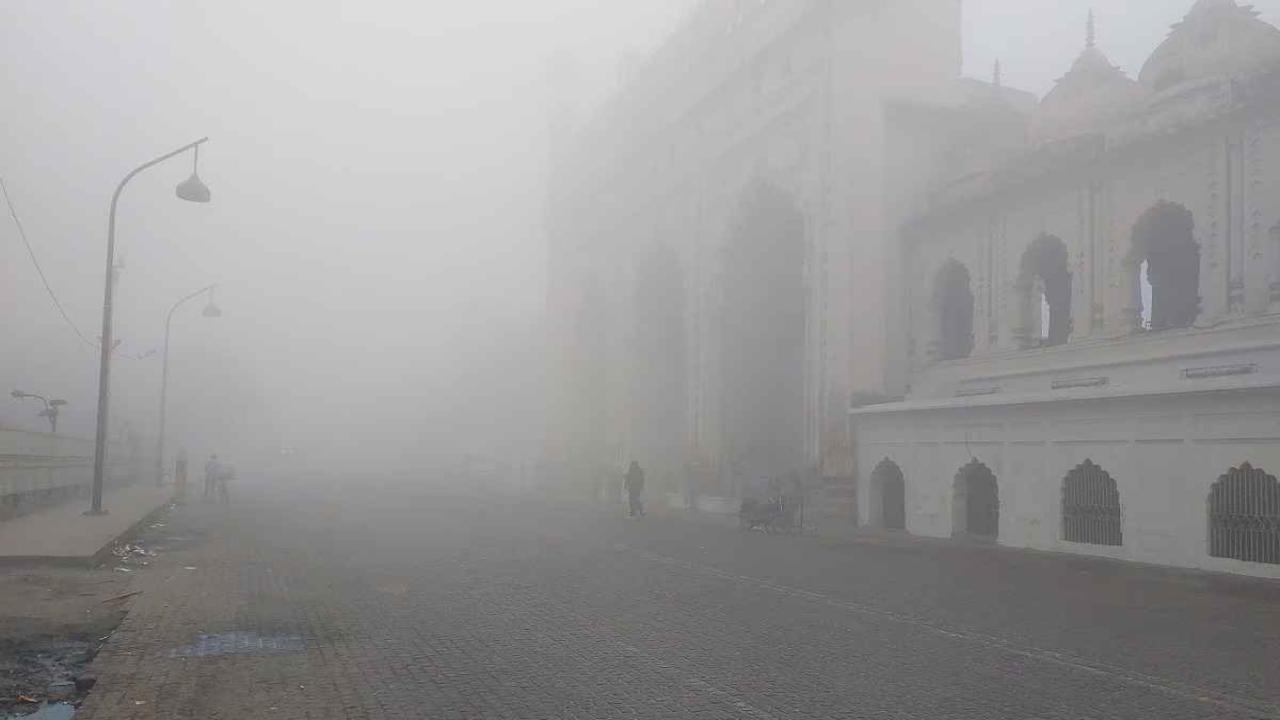 उत्तर प्रदेश में शीतलहर का प्रकोप जारी, पश्चिमी विक्षोभ का दिख रहा असर