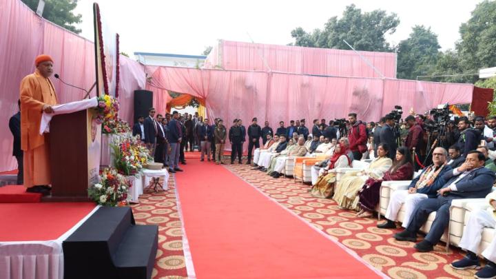 मुख्यमंत्री योगी आदित्यनाथ ने पूर्व मुख्यमंत्री, राज्यपाल कल्याण सिंह की 94वीं जयंती पर अर्पित किए श्रद्धासुमन