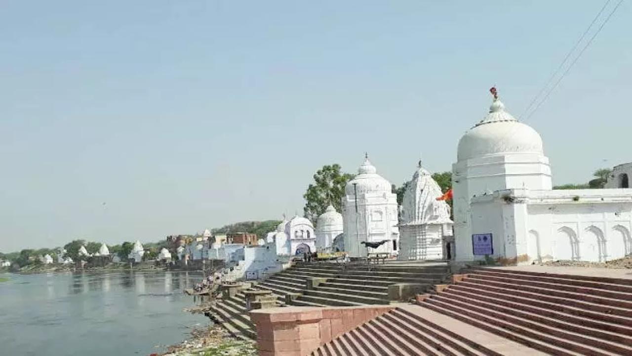 आगरा के बटेश्वर में अब नाव की सैर के साथ नाविक सुनाएंगे लोक कथाएं