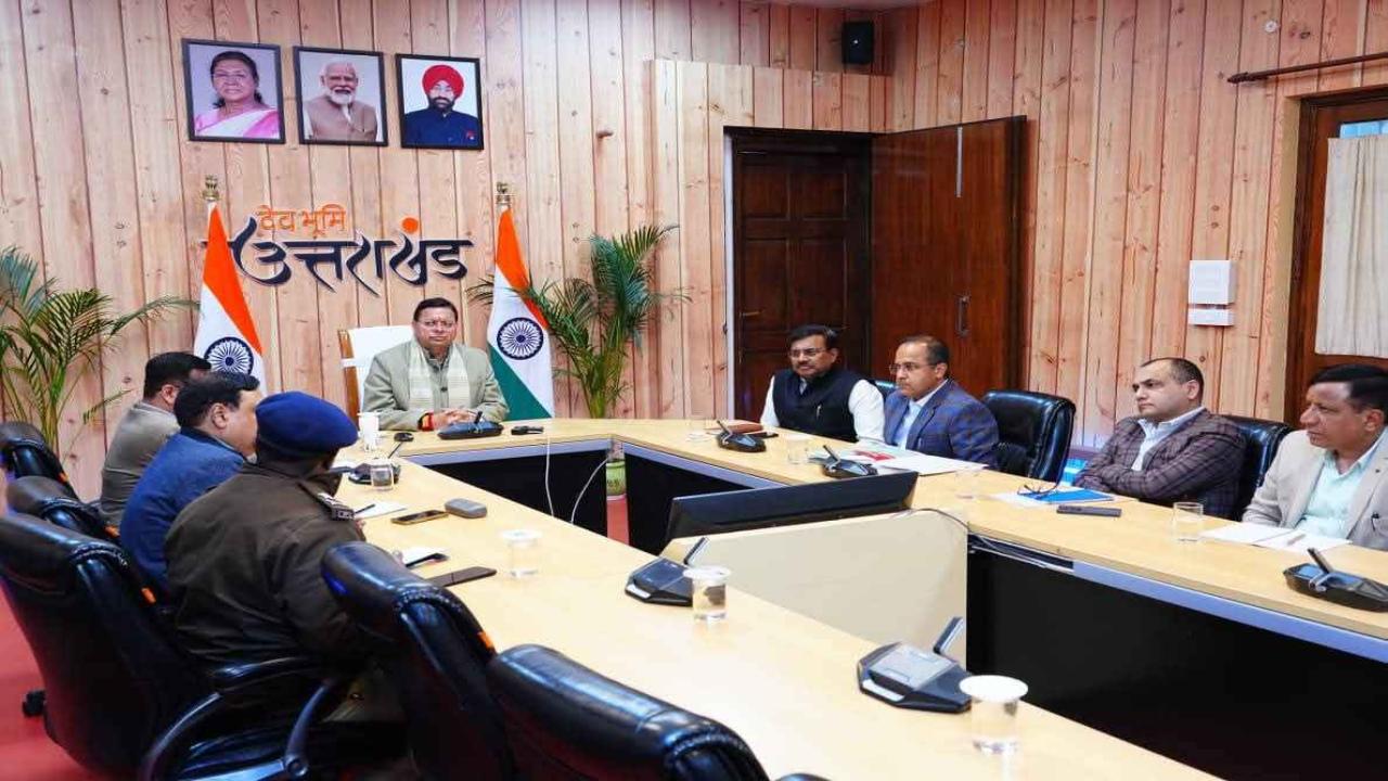 मुख्यमंत्री पुष्कर सिंह धामी  ने दिए अपराधियों पर 'प्रहार' के आदेश, लापरवाही नहीं होगी बर्दाश्त