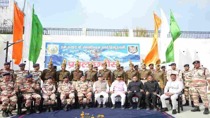 सरहद के प्रहरियों के साथ CM धामी की होली, लोहाघाट ITBP कैंप पहुंचकर हिमवीरों का बढ़ाया उत्साह