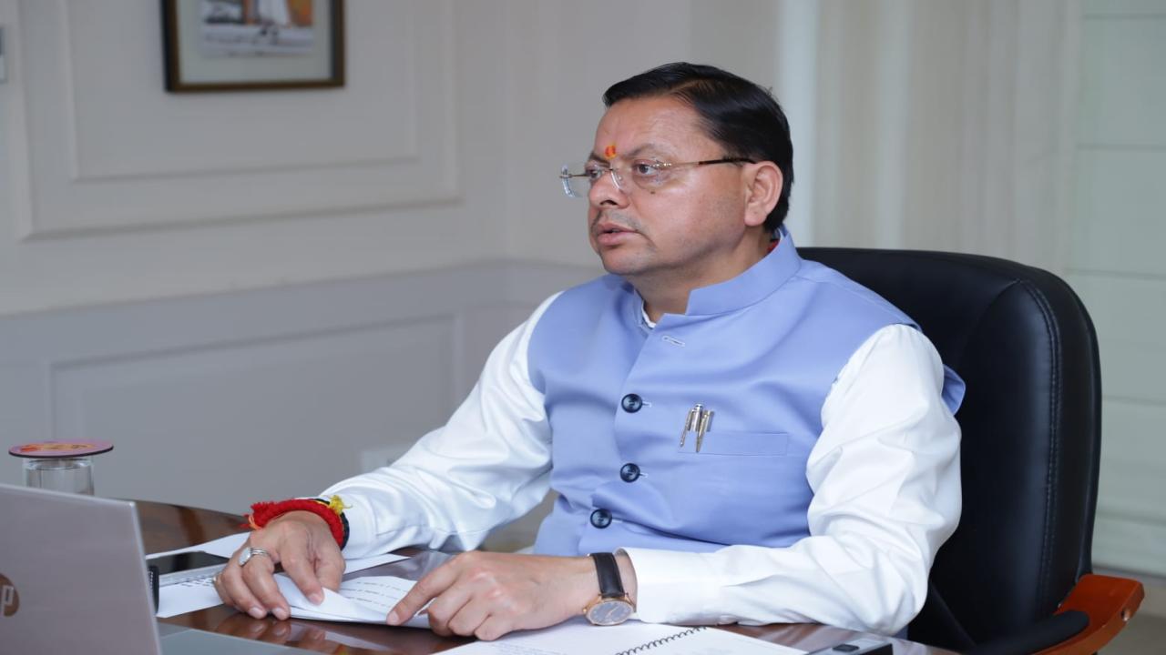 न्याय आपके द्वार’ अभियान  के तहत मुख्यमंत्री धामी ने किया राजस्व लोक अदालत का शुभारम्भ