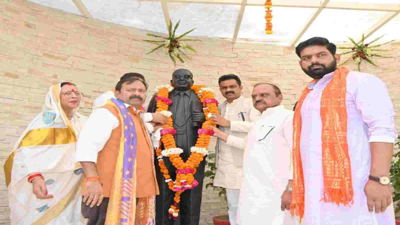 अंबेडकर जयंती पर पासी समाज का भव्य आयोजन, कमलेश पासवान ने दी एकता और जागरूकता की अपील